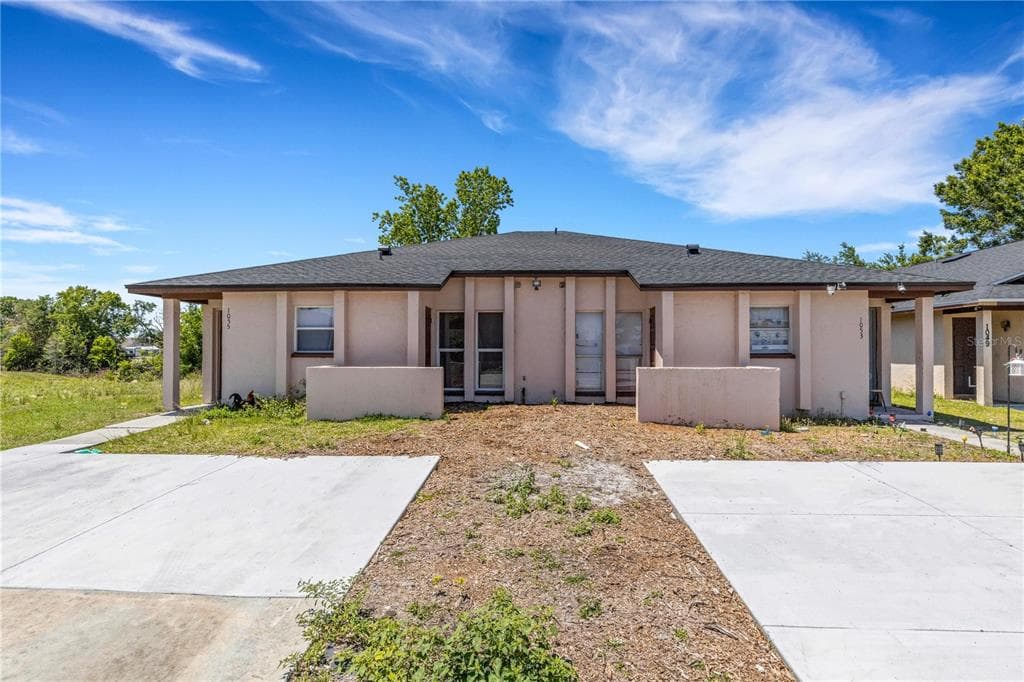 1053 / 1055 CAPTIVA POINT, LAKELAND, FL 33801