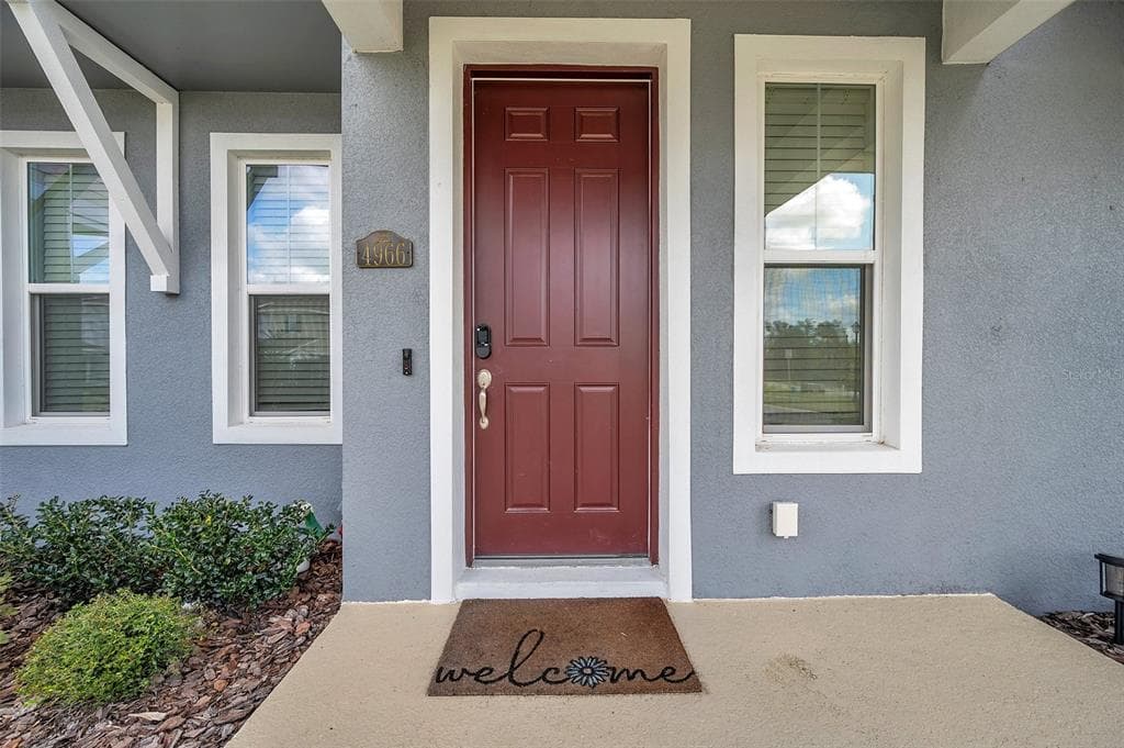 4966 AVALON PARK BOULEVARD, WESLEY CHAPEL, FL 33545