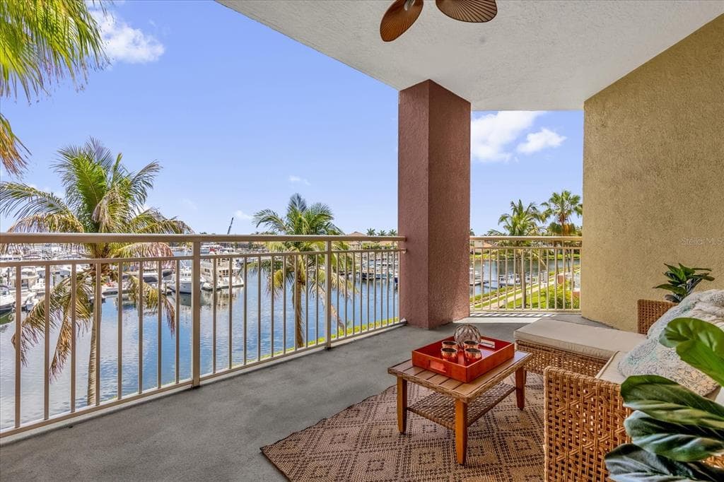 606 RIVIERA DUNES WAY # 207, PALMETTO, FL 34221