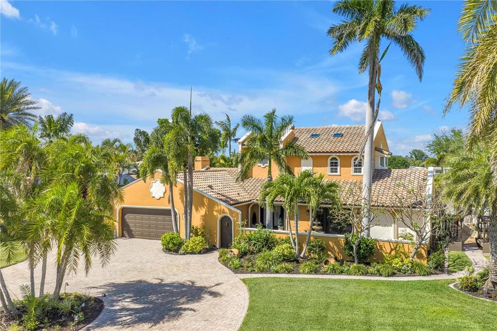 3945 POINSETTIA DRIVE, ST PETE BEACH, FL 33706