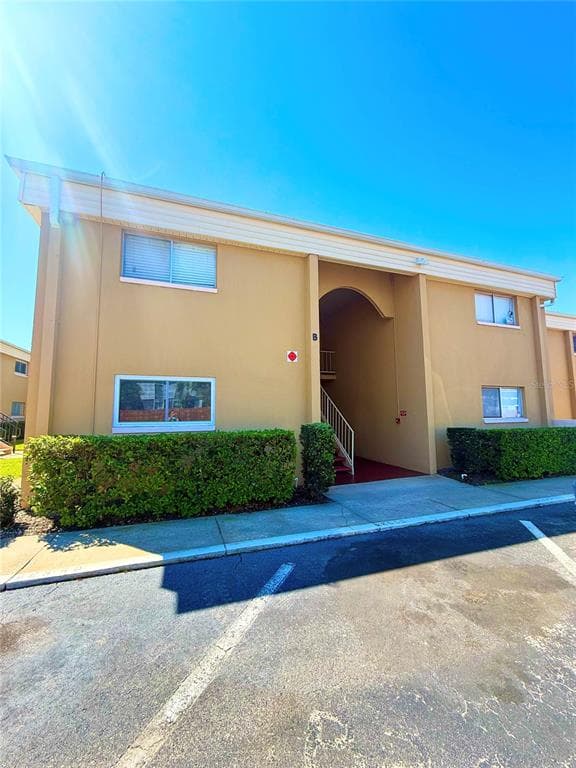 1000 LAKE OF THE WOODS BOULEVARD # 101B, CASSELBERRY, FL 32730