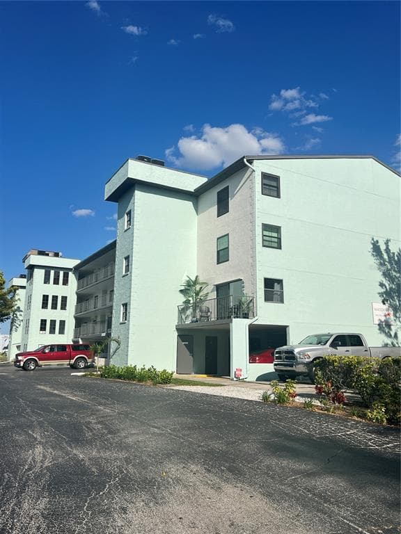 2651 MICHAEL PLACE # 307, DUNEDIN, FL 34698
