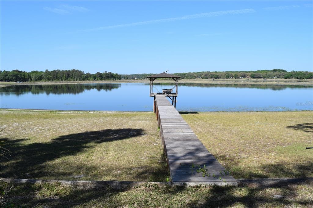 121 AWEEMA WAY, MELROSE, FL 32666