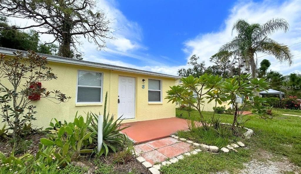 255 PINEAPPLE STREET # 3, ENGLEWOOD, FL 34223