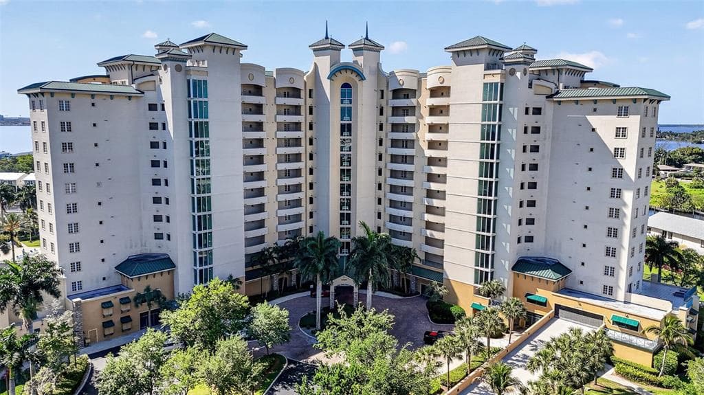 3426 HANCOCK BRIDGE PARKWAY # 1008, NORTH FORT MYERS, FL 33903