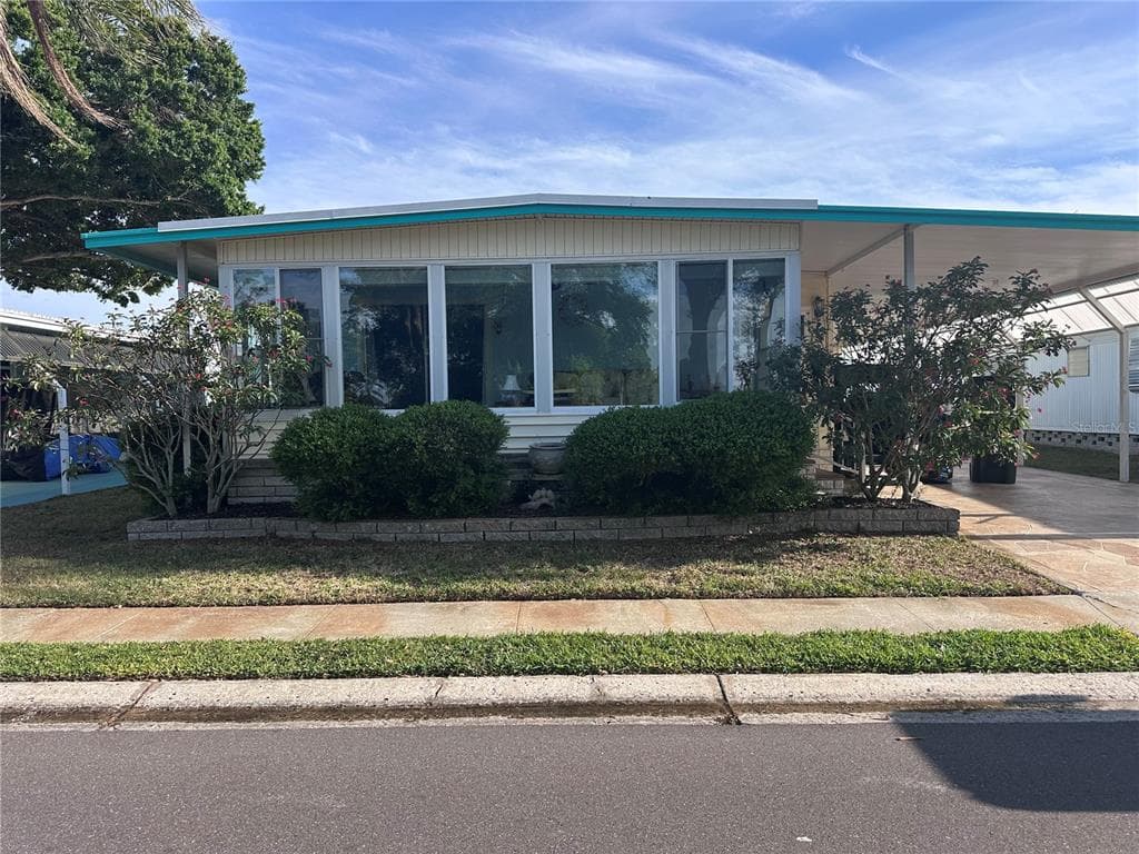 1100 BELCHER ROAD S # 304, LARGO, FL 33771