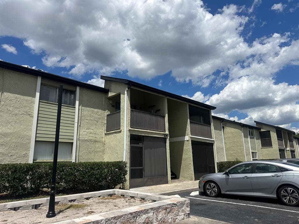 924 LAKE DESTINY ROAD # D, ALTAMONTE SPRINGS, FL 32714