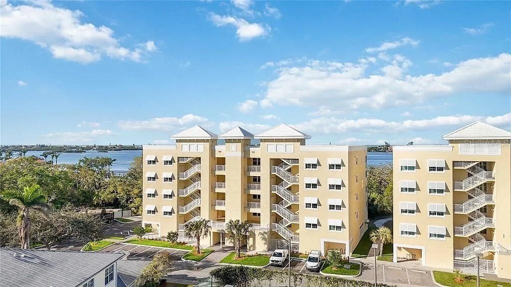 280 HIDDEN BAY DRIVE # 302, OSPREY, FL 34229