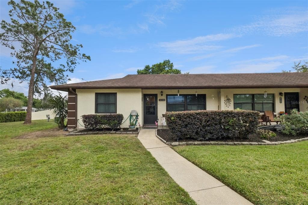 12532 ORANGEWOOD COURT # 0, TAVARES, FL 32778