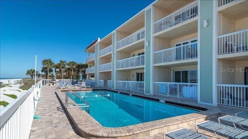 50 GULF BOULEVARD # 206, INDIAN ROCKS BEACH, FL 33785