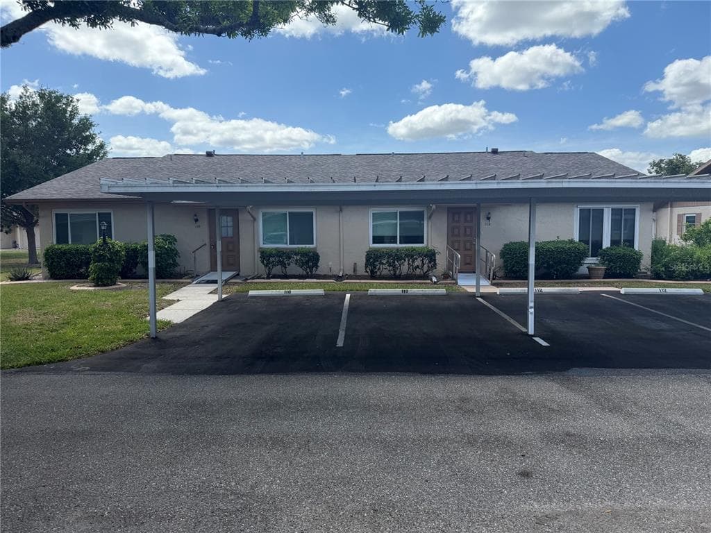 110-112 GLOUCESTER BOULEVARD, SUN CITY CENTER, FL 33573
