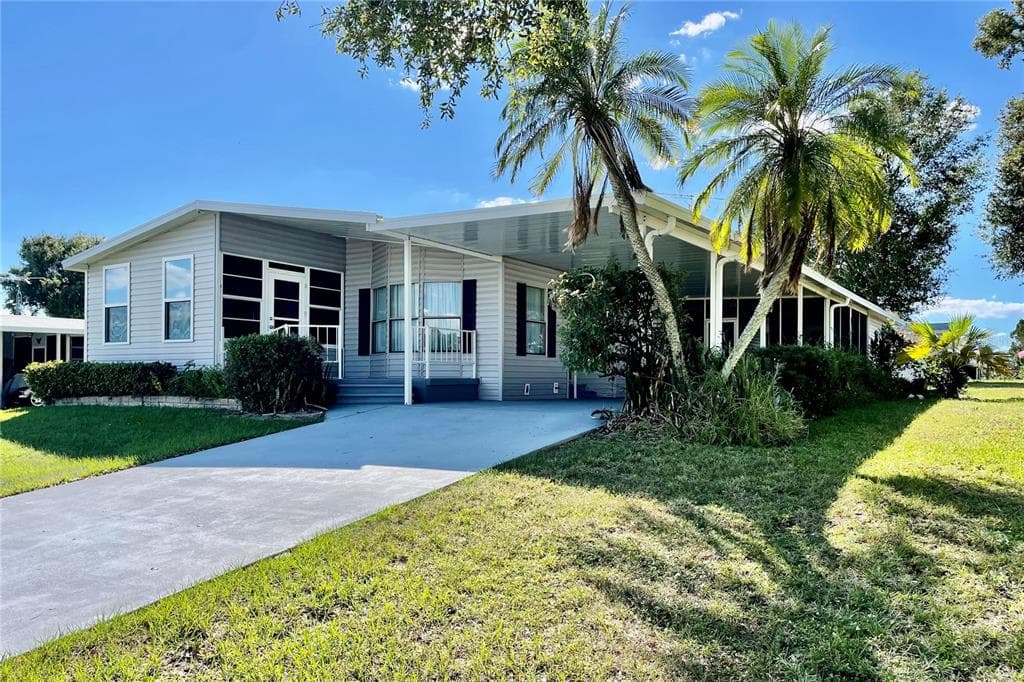 116 S WINTER CIRCLE, AVON PARK, FL 33825