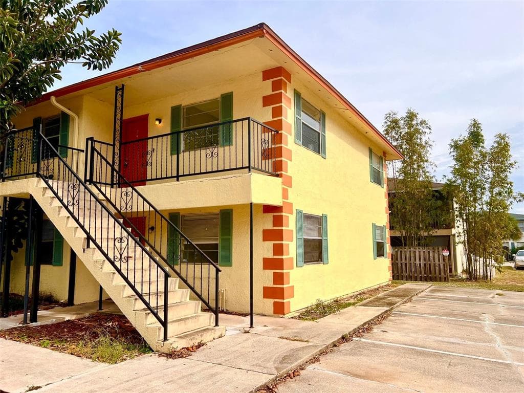 2190 KNOX MACRAE DRIVE # D, TITUSVILLE, FL 32780