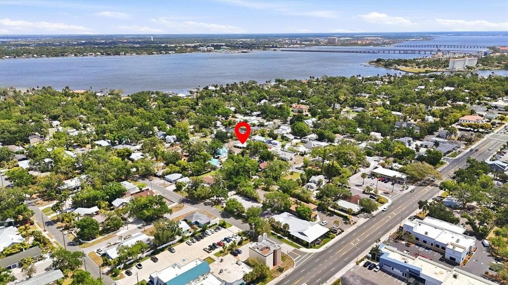 301 28TH STREET W, BRADENTON, FL 34205