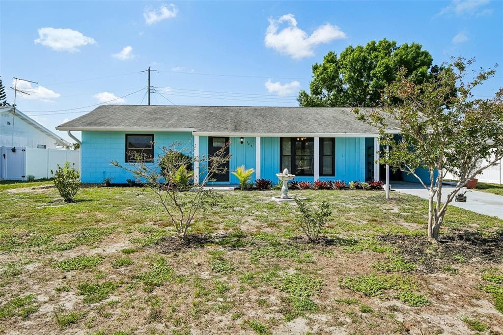 704 OJAI AVENUE, SUN CITY CENTER, FL 33573