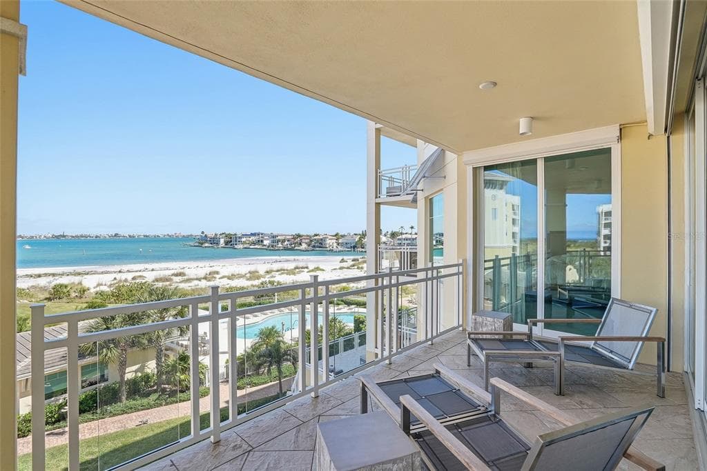 650 COLLANY ROAD # 401, TIERRA VERDE, FL 33715