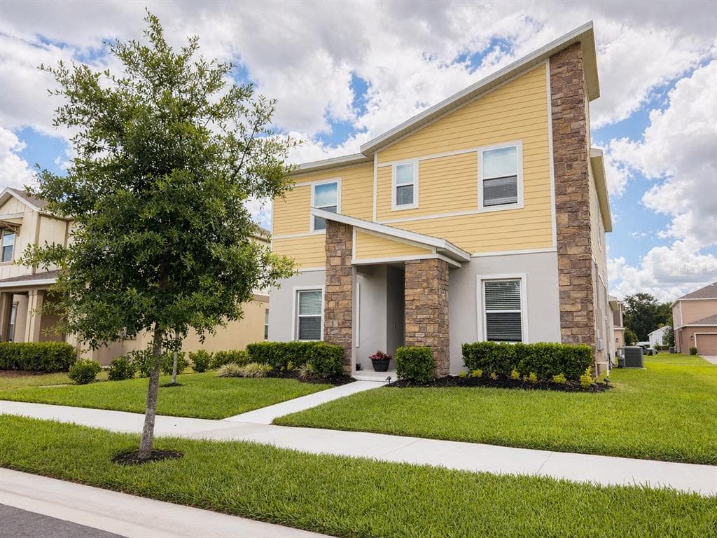 2165 SWEET HONEY LANE, APOPKA, FL 32712