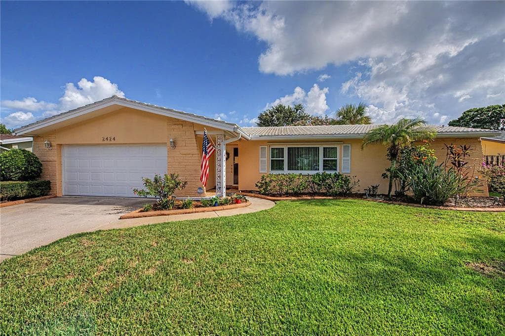 2424 FAIRBANKS DRIVE, CLEARWATER, FL 33764
