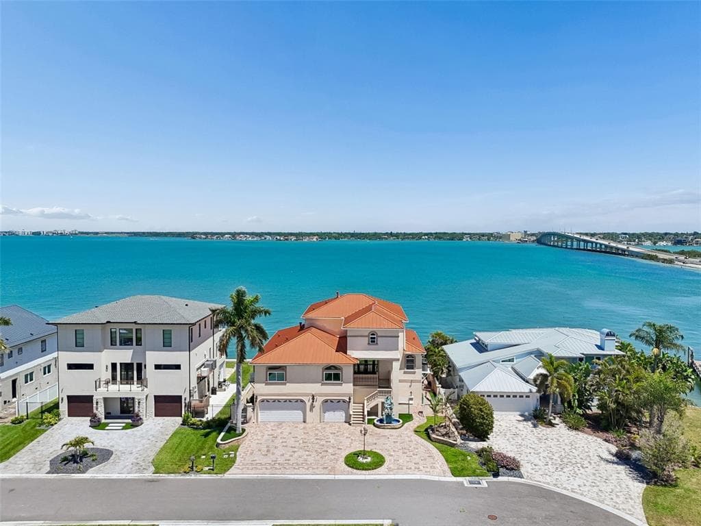 1203 BAY DRIVE, BELLEAIR BEACH, FL 33786