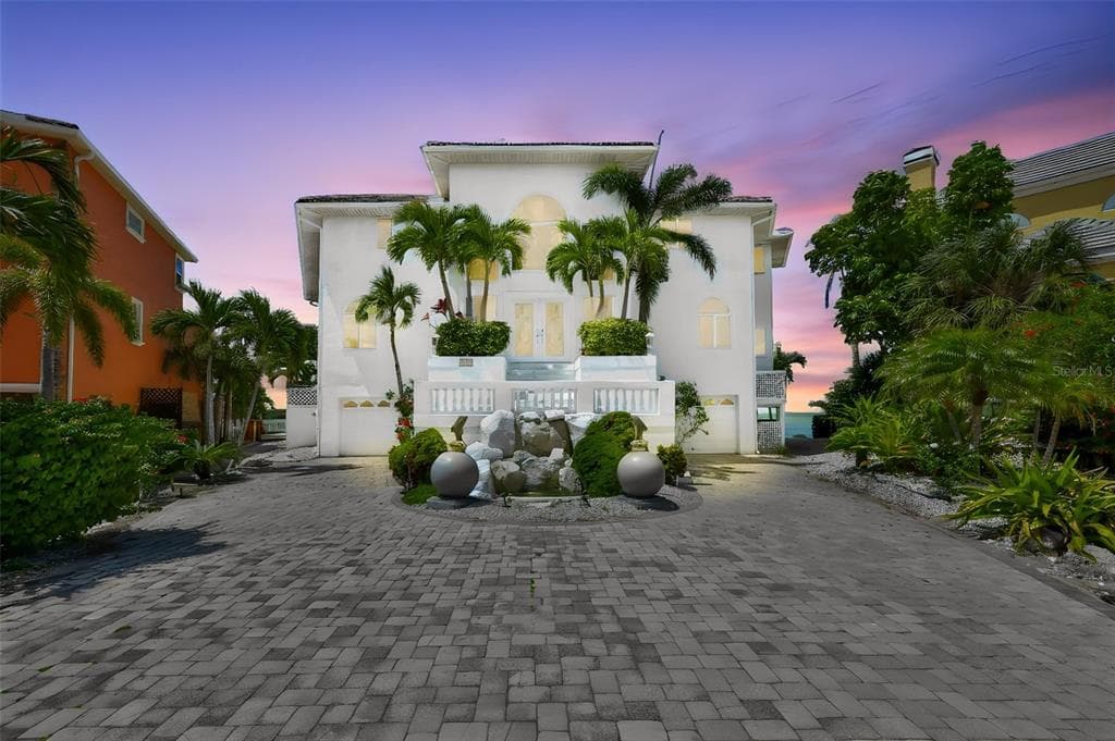 1021 SYMPHONY ISLES BOULEVARD, APOLLO BEACH, FL 33572