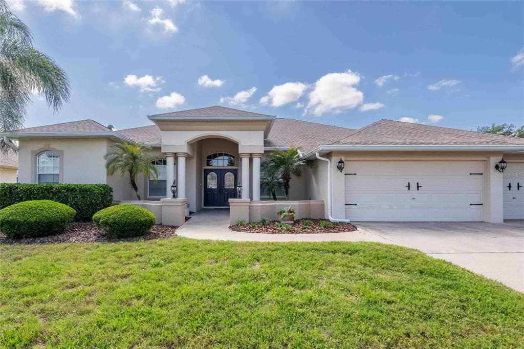 7425 MELOGOLD CIRCLE, LAND O LAKES, FL 34637
