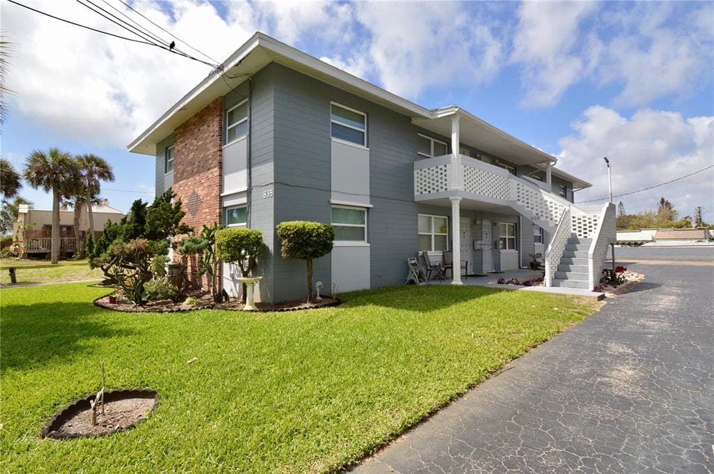 835 N GRANDVIEW AVENUE, DAYTONA BEACH, FL 32118