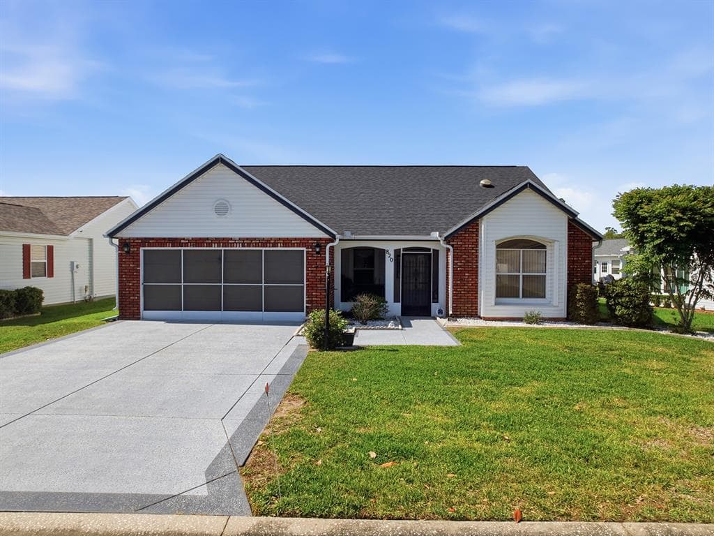820 CORTEZ AVENUE, LADY LAKE, FL 32159