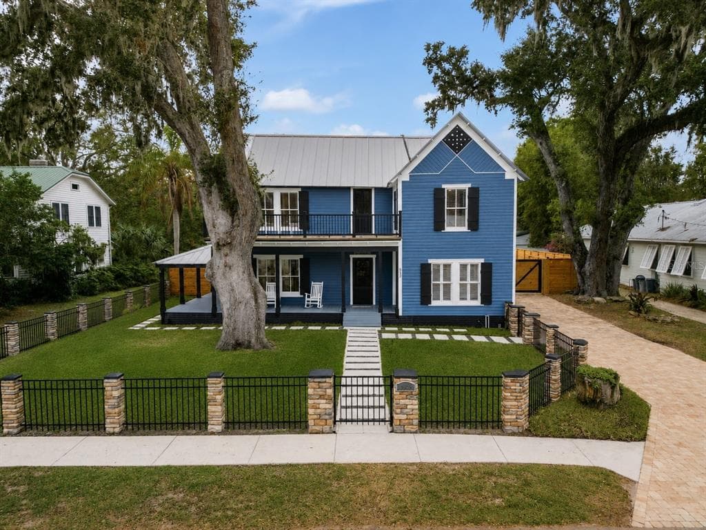532 FAULKNER STREET, NEW SMYRNA BEACH, FL 32168