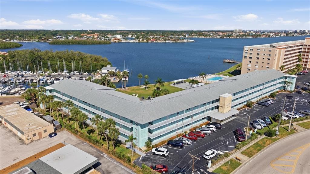 1819 SHORE DRIVE S # 103, SOUTH PASADENA, FL 33707