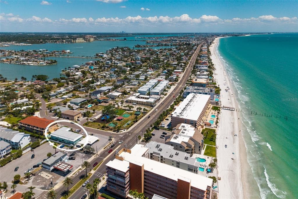 10 164TH AVENUE # 1, REDINGTON BEACH, FL 33708