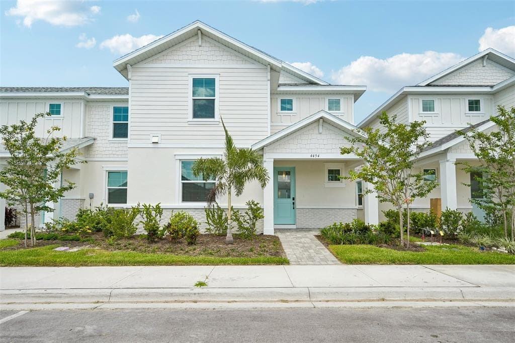 4454 SUNSET GARDEN STREET, BRADENTON, FL 34210