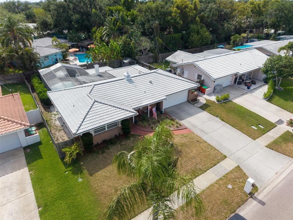 5676 WILLIAMS BOULEVARD, SEMINOLE, FL 33772