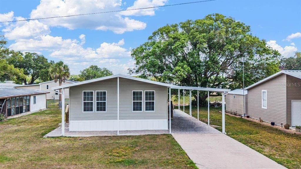 36747 LAKEWOOD DRIVE, ZEPHYRHILLS, FL 33542