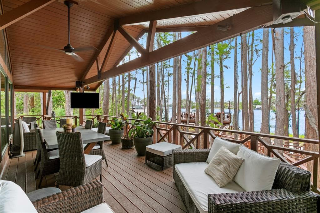 8817 ROBERTS ROAD, ODESSA, FL 33556