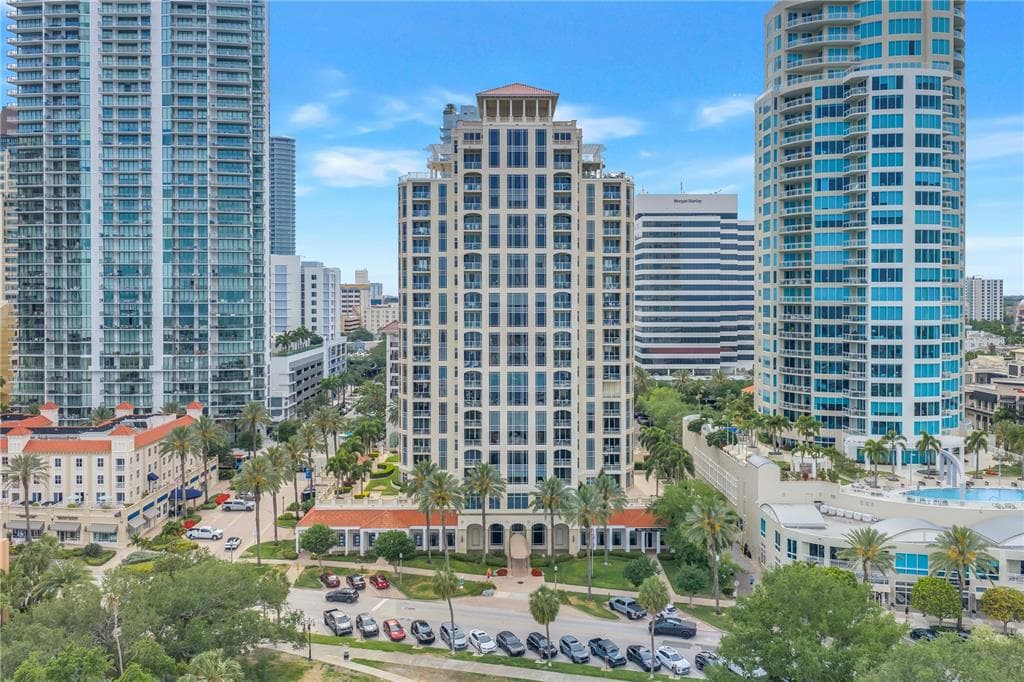 100 BEACH DRIVE NE # 702, ST PETERSBURG, FL 33701
