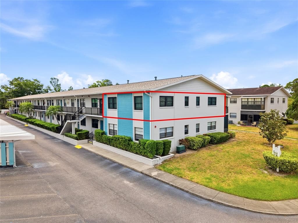 5967 TERRACE PARK DRIVE N # 201, ST PETERSBURG, FL 33709