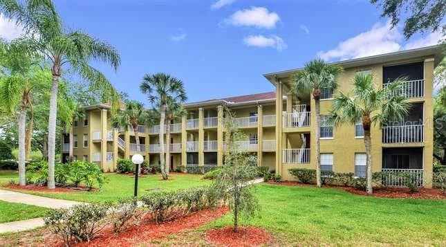 2690 CORAL LANDINGS BOULEVARD # 438, PALM HARBOR, FL 34684