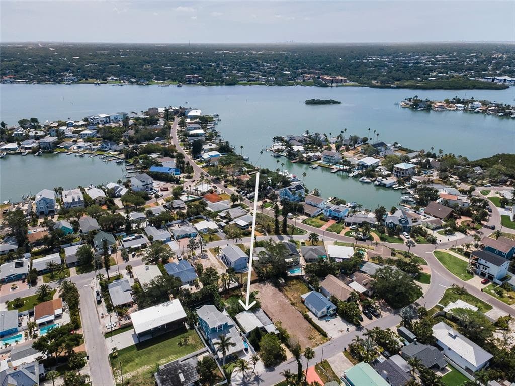 1213 BAY PALM BOULEVARD, INDIAN ROCKS BEACH, FL 33785