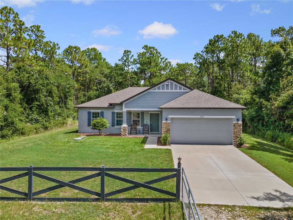14241 RAVINE AVENUE, WEEKI WACHEE, FL 34614
