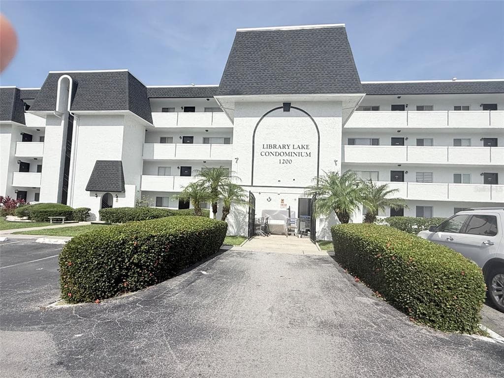 1200 37TH STREET N # 409, ST PETERSBURG, FL 33713