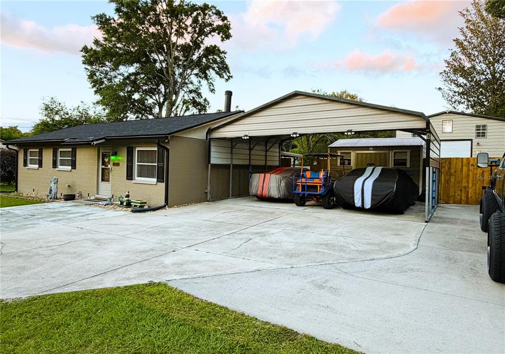 18143 NW 251ST TERRACE, HIGH SPRINGS, FL 32643