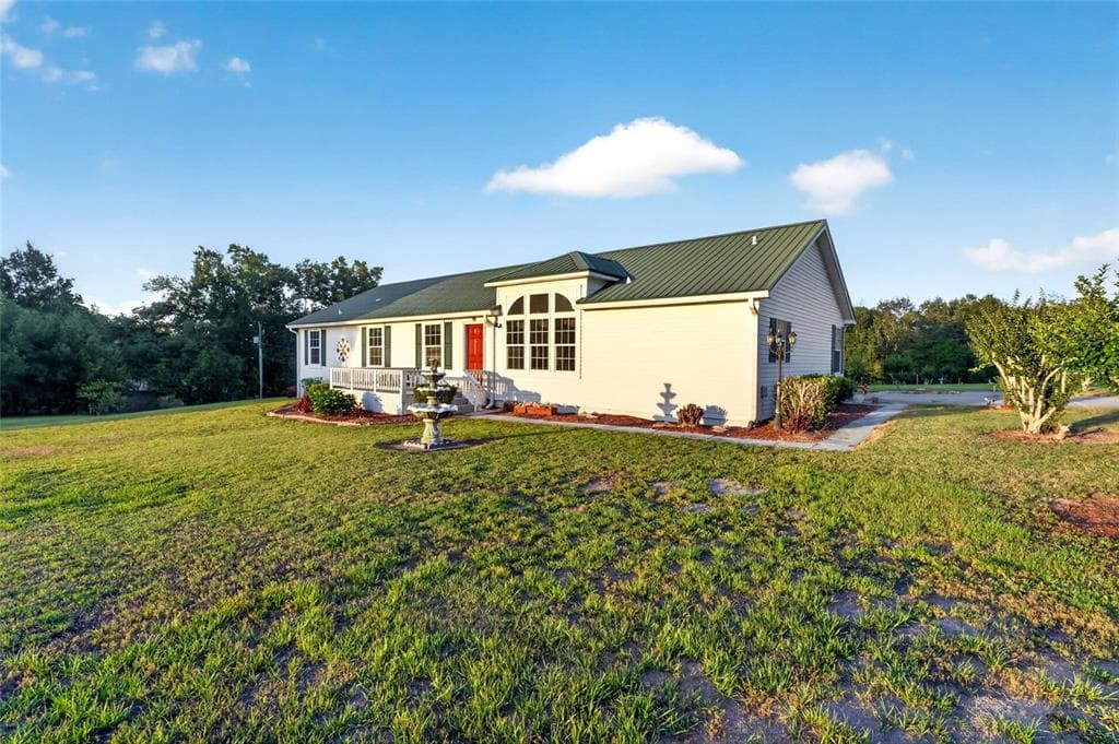 9712 US HIGHWAY 301, DADE CITY, FL 33525