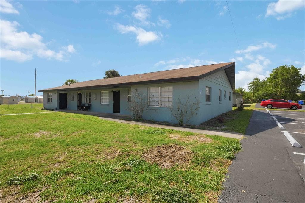 1118 MELODY LANE, SEBRING, FL 33872