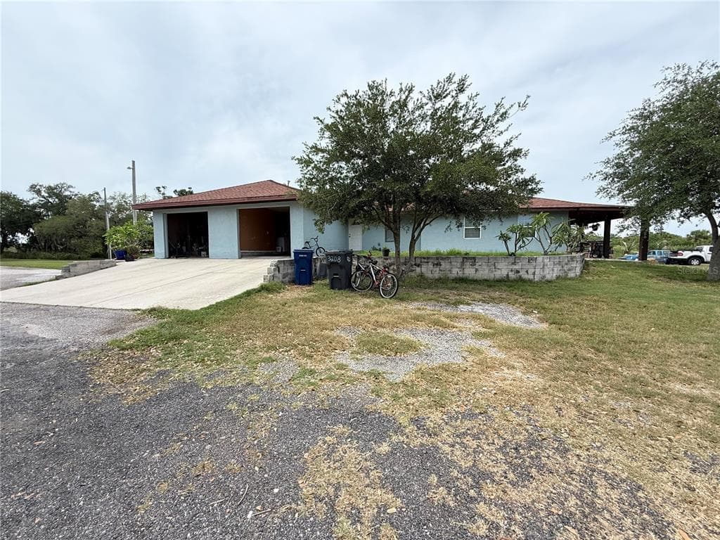 3208 16TH AVE E, PALMETTO, FL 34221