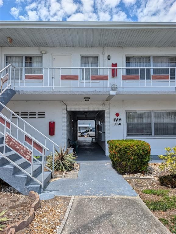 5850 18TH STREET N # 7, ST PETERSBURG, FL 33714