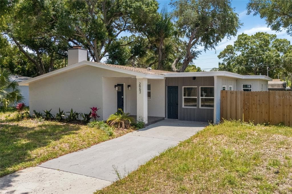 2952 WEBLEY DRIVE, LARGO, FL 33771