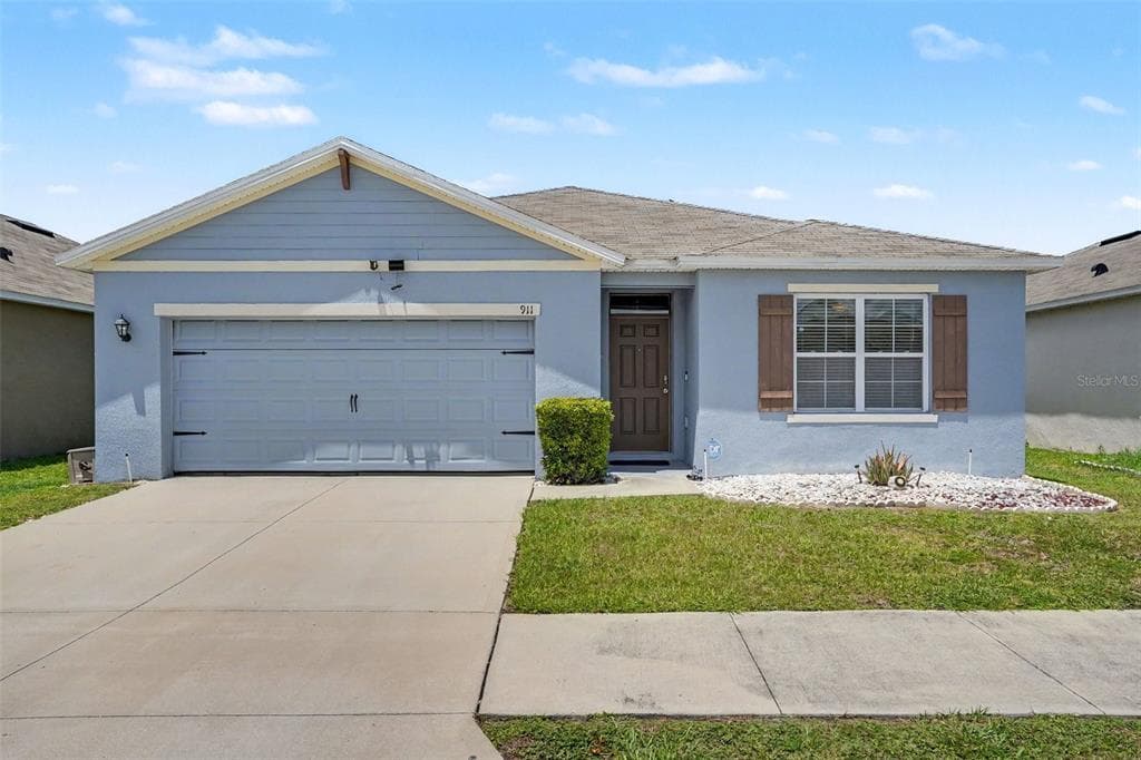 911 WATERVILLE DR, AUBURNDALE, FL 33823