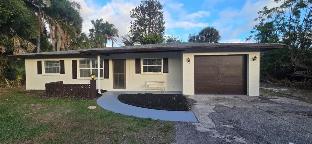 345 S VENICE BOULEVARD, VENICE, FL 34293