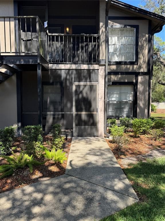 4033 DREAM OAK PLACE # 101, TAMPA, FL 33613