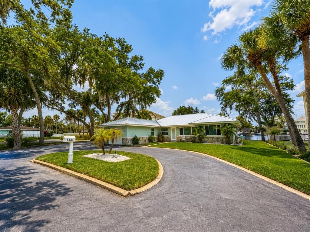 5431 FOLEY SQUARE, NEW PORT RICHEY, FL 34652